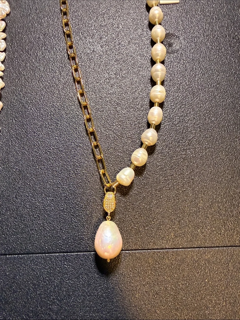 Freshwater Pearl & Gold Chain Necklace - White Pearls